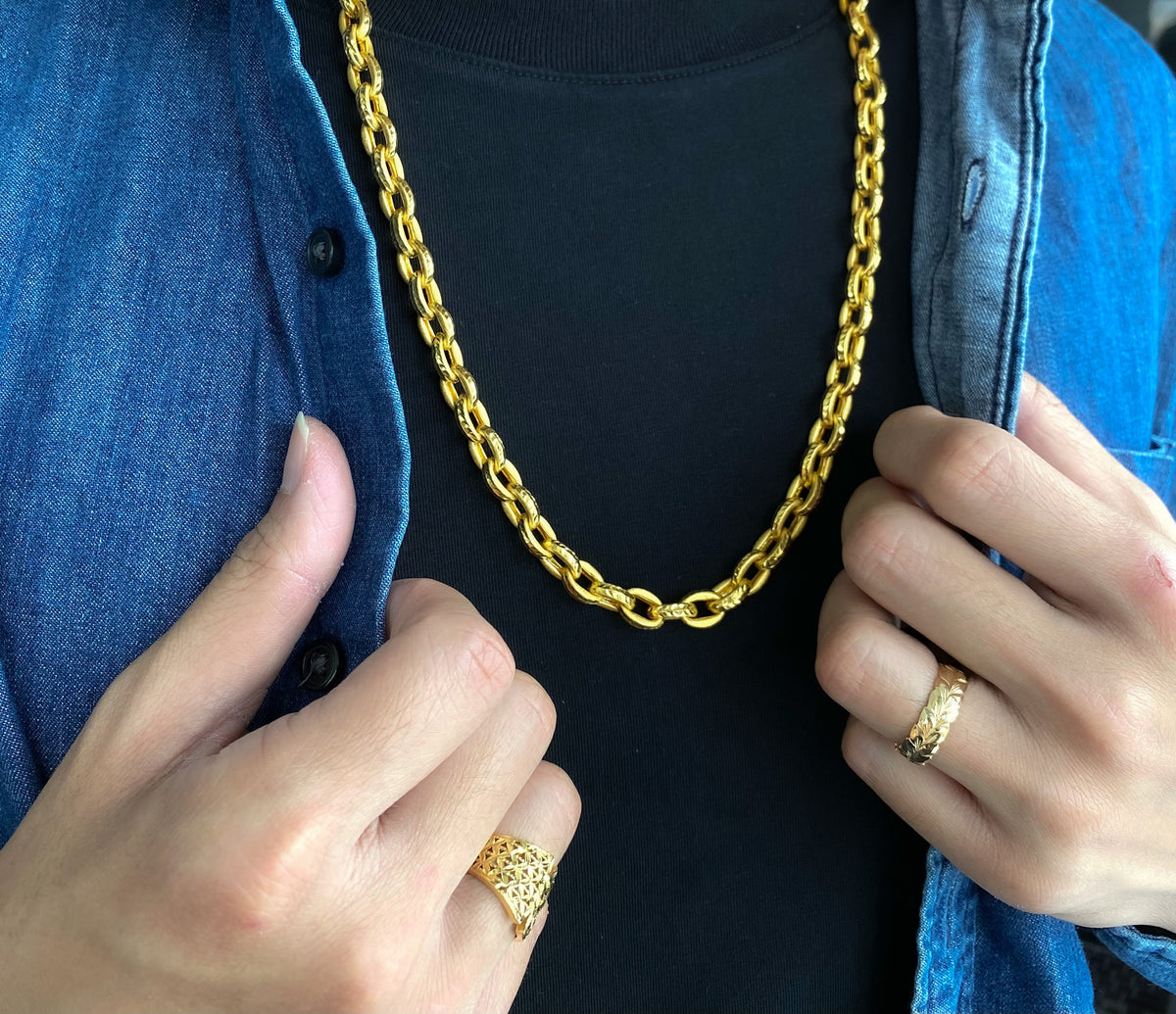 Elegant gold Jewelry collection for men