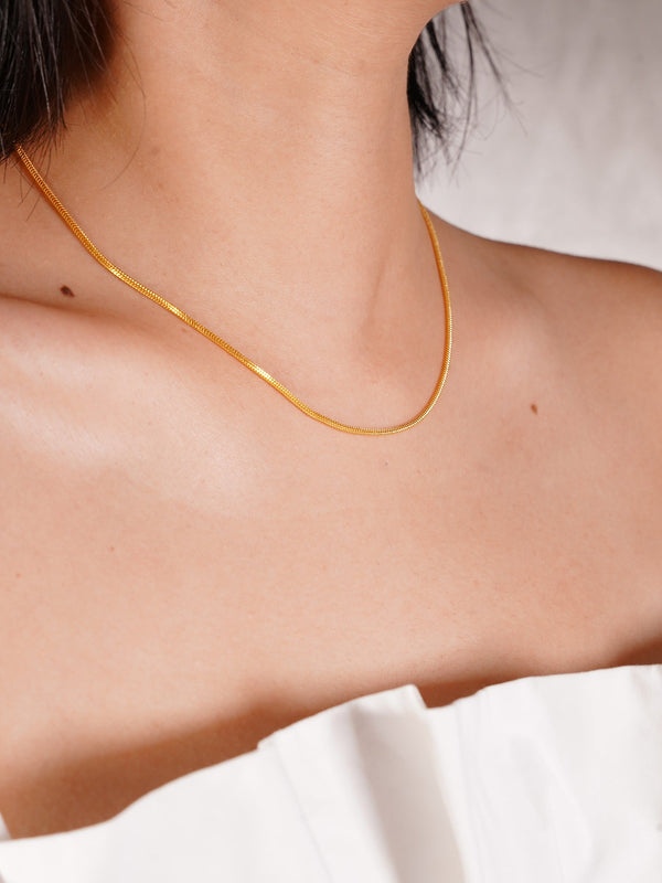 Pure hot sale gold necklaces